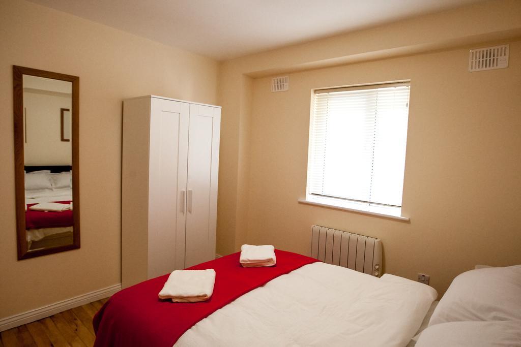 Dominick Street Apartments Γκάλγουεϊ Εξωτερικό φωτογραφία