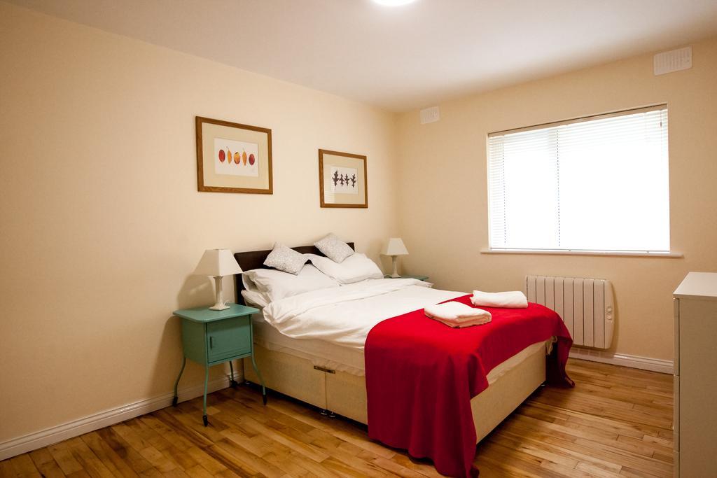 Dominick Street Apartments Γκάλγουεϊ Εξωτερικό φωτογραφία