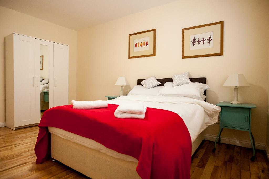 Dominick Street Apartments Γκάλγουεϊ Εξωτερικό φωτογραφία