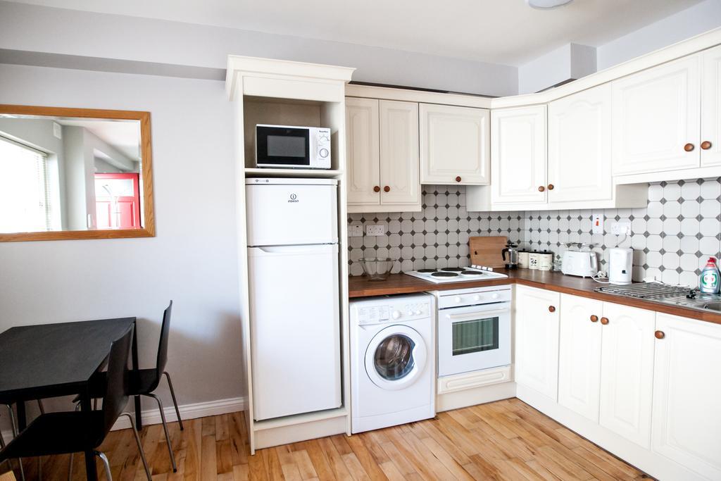 Dominick Street Apartments Γκάλγουεϊ Εξωτερικό φωτογραφία