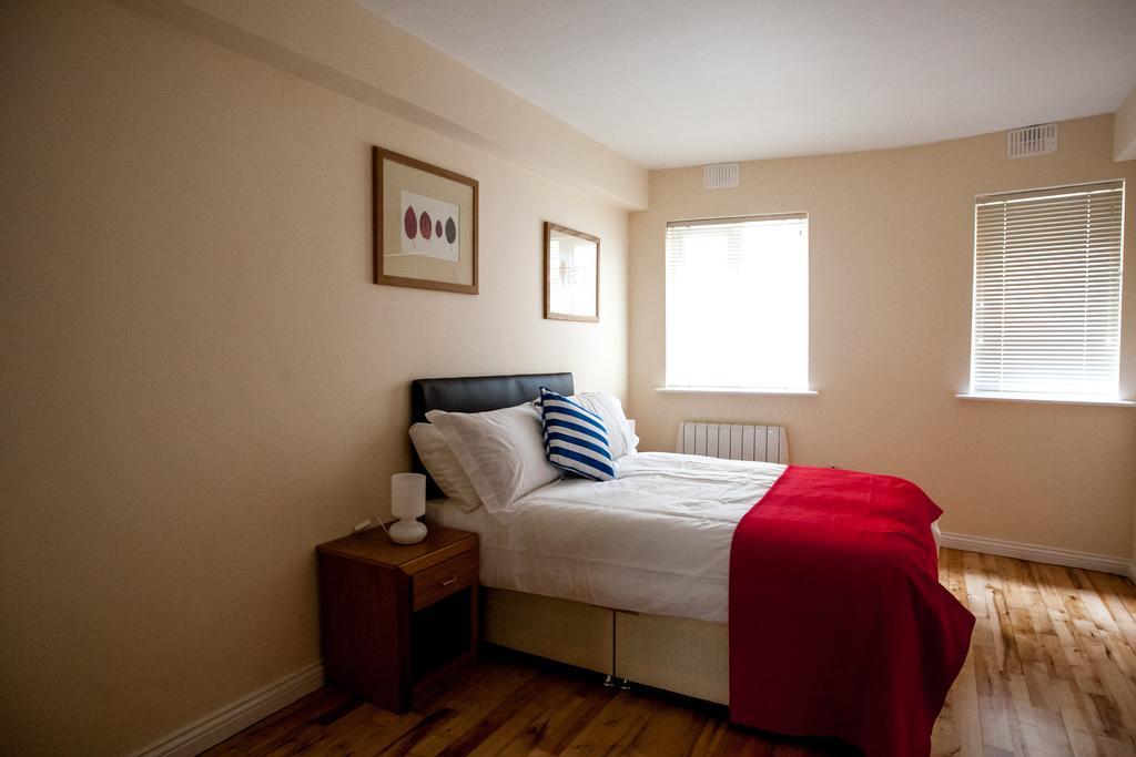 Dominick Street Apartments Γκάλγουεϊ Εξωτερικό φωτογραφία